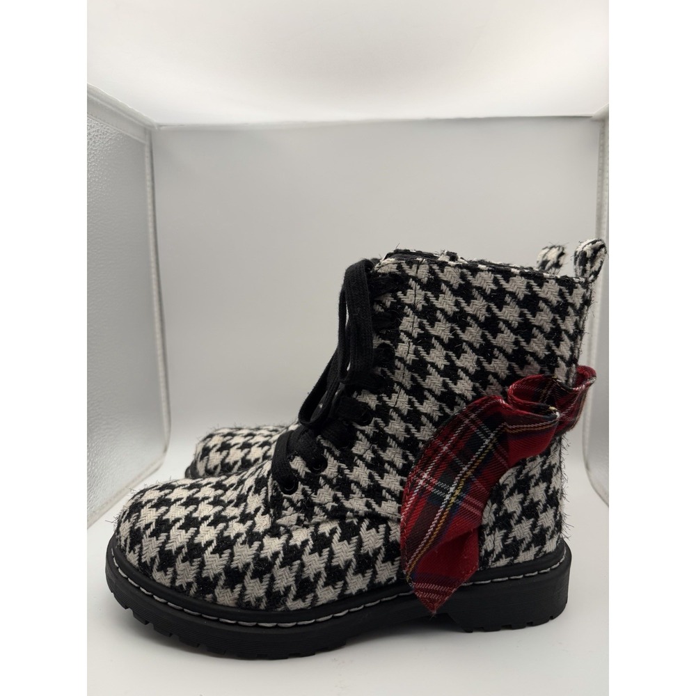 Torrid Betsey Johnson Houndstooth Combat Ruffle Boot size 7 (WW - WIDE WIDTH)
